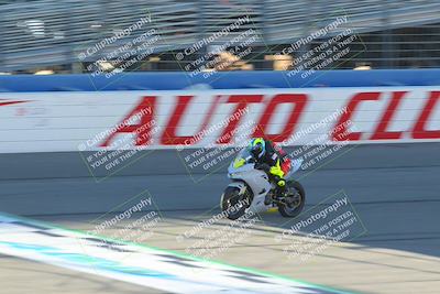 media/Nov-26-2022-Fastrack Riders (Sat) [[b001e85eef]]/Level 1/Session 1 Front Straight/